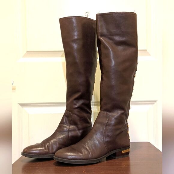 3/$30 GUC Vince Camuto 6 1/2M Parshell Brown Leather Gold Studded Moto Boots - Picture 4 of 16